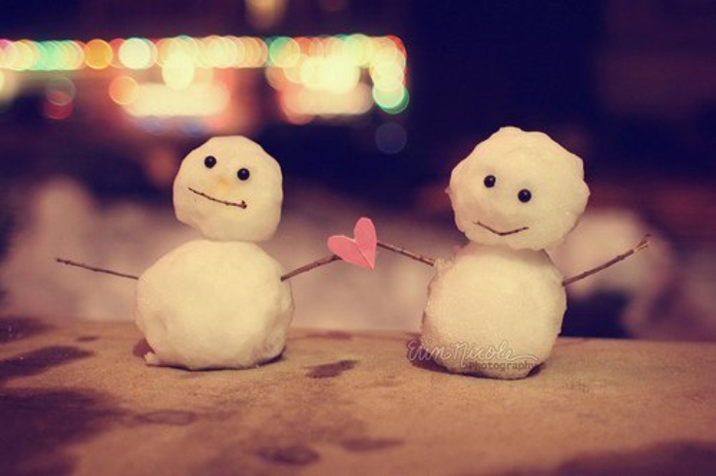 Hình ảnh tình yêu người tuyết dễ thương nhất