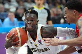 Dennis Schröder Vater Bild